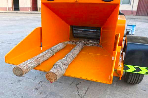 樹(shù)枝粉碎機(jī)